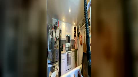 bostond88 online show from 04/17/26, 10:02