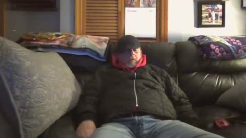 bostonguy1969 online show from 02/13/25, 09:27