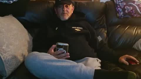 bostonguy1969 online show from 11/06/25, 02:23