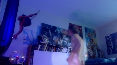 Bottomboo7 online show from 04/22/26, 01:01