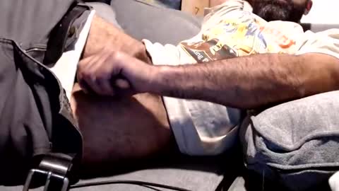 bottomfeeder716 online show from 03/09/25, 01:14