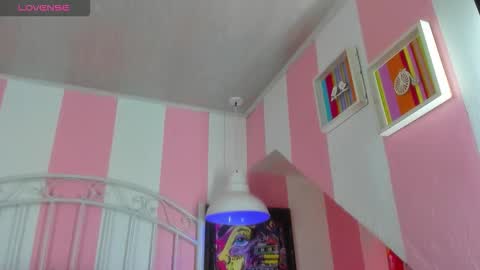 bouncing_bunnyxxx69 online show from 03/18/26, 04:15