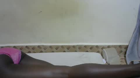 bouncy_vee online show from 03/02/25, 07:45