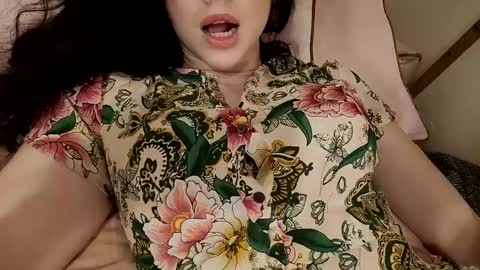 Bouncy Queen Majesty online show from 03/04/25, 11:32