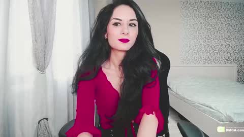 Helen  online show from 12/19/24, 09:29