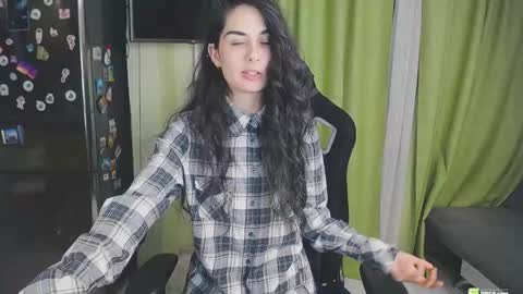 Helen  online show from 02/11/25, 01:41