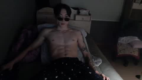 Snapshot of boxman556990 chatting on 02/09/25, 06:05 boxman556990 online show from 02/09/25, 06:05