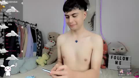 Aaron online show from 02/16/25, 09:27