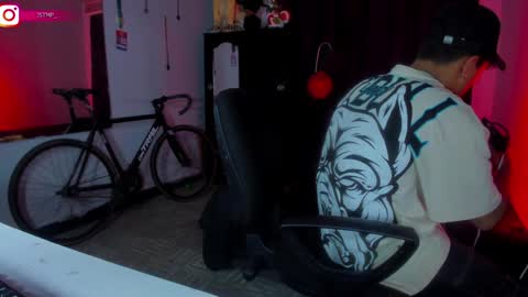 boy_nauthy online show from 02/08/25, 05:40