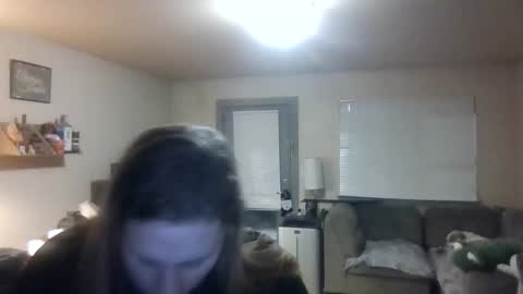 clay online show from 11/17/25, 08:09