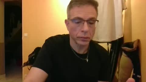 boyaroues online show from 04/01/26, 06:49