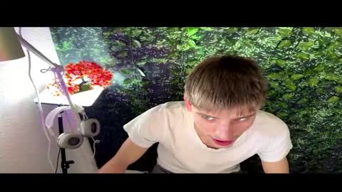 Snapshot of boyblondhetero chatting on 02/21/26, 03:02 boyblondhetero online show from 02/21/26, 03:02