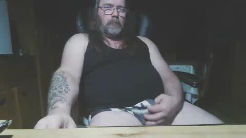 boybob6666 online show from 01/10/25, 11:43