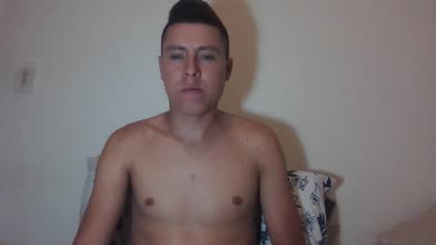 Snapshot of boycock777 chatting on 11/01/25, 03:52 Tommy - OnFns tommy 874 online show from 11/01/25, 03:52