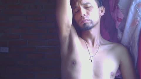 Boy online show from 04/03/26, 03:10