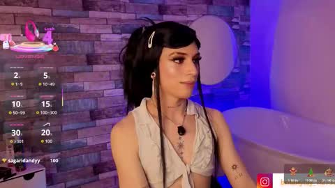 boyfox_tay online show from 12/20/25, 07:43