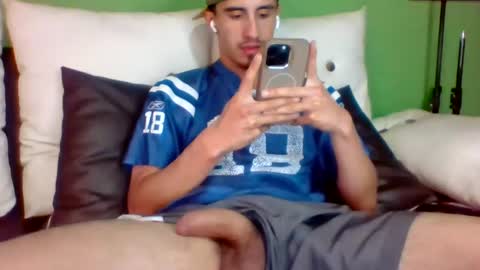 Felipe  online show from 07/17/26, 09:52