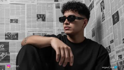 Snapshot of boylatin_777 chatting on 10/15/25, 08:36 miguel online show from 10/15/25, 08:36