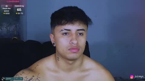 Snapshot of boylatin_777 chatting on 11/09/25, 07:23 miguel online show from 11/09/25, 07:23