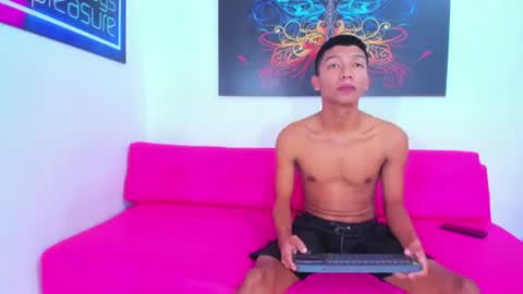 boys_twink69 online show from 06/14/26, 06:54