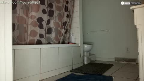 boysetsfire34 online show from 10/15/25, 04:56