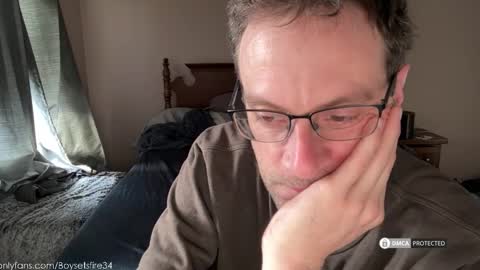 Snapshot of boysetsfire34 chatting on 02/07/26, 02:43 boysetsfire34 online show from 02/07/26, 02:43