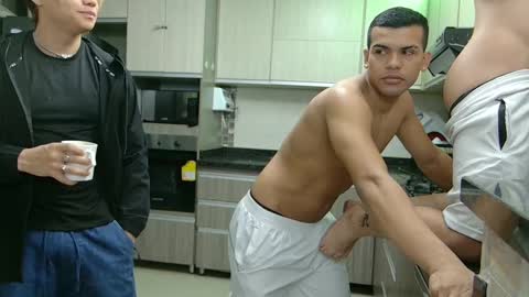 Snapshot of boysgang_sex chatting on 09/28/25, 11:37 Angelo Mark Fernando Taylor online show from 09/28/25, 11:37