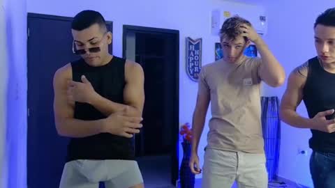 Snapshot of boysgang_sex chatting on 11/22/25, 11:31 Angelo Mark Fernando Taylor online show from 11/22/25, 11:31