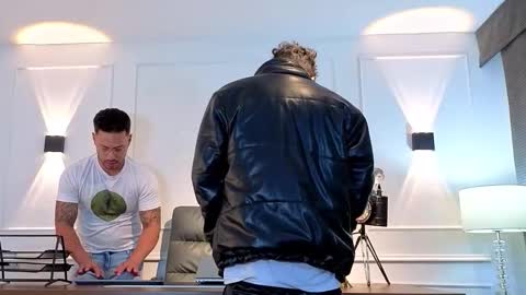 boysonfiree online show from 11/06/25, 11:44