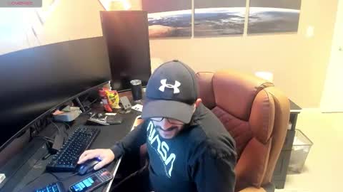 boytoyfrindles online show from 02/11/26, 12:15