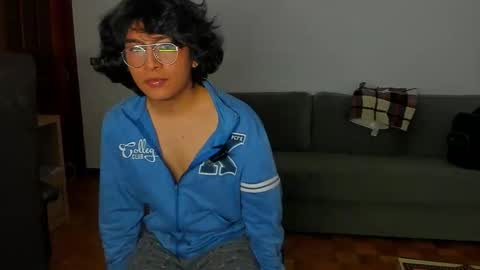 Snapshot of boytwink_20 chatting on 11/22/25, 08:57 boytwink_20 online show from 11/22/25, 08:57