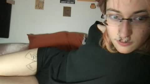 boywithbug online show from 03/04/25, 02:06