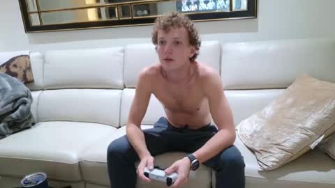 Boyyhb online show from 11/11/25, 06:19