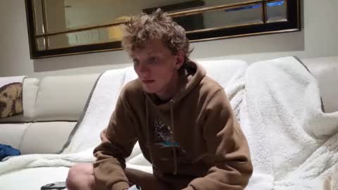 Snapshot of boyyhb chatting on 11/13/25, 12:04 Boyyhb online show from 11/13/25, 12:04