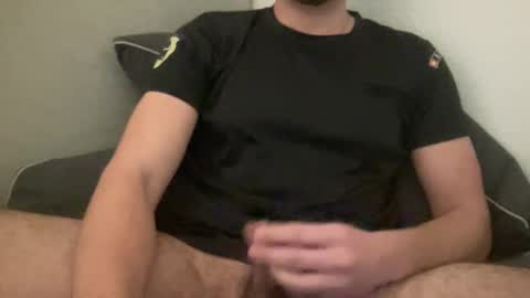 boyyo04 online show from 12/18/25, 02:45