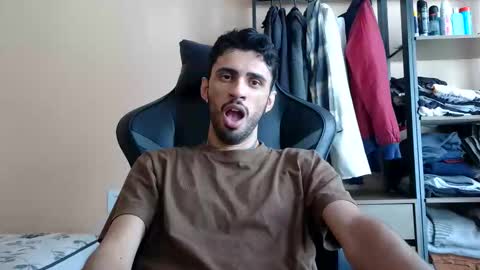 boyzinm2 online show from 03/12/26, 11:38