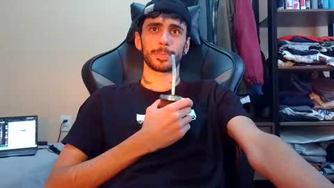 boyzinm2 online show from 05/11/26, 07:55