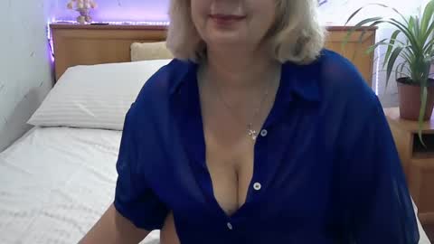 Snapshot of bozhenanude chatting on 01/07/25, 09:25 BozhenaNude online show from 01/07/25, 09:25