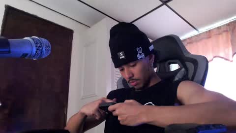 bra_c online show from 04/15/26, 05:53