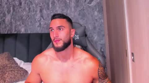 instagramBrad mayers1twittermayersbrad online show from 11/23/25, 10:09