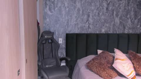 instagramBrad mayers1twittermayersbrad online show from 12/15/25, 03:33