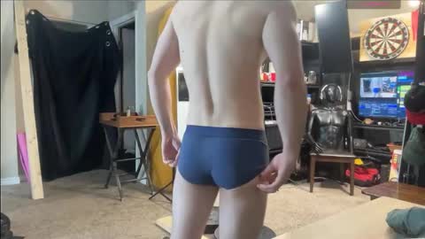 Snapshot of brad_bounce chatting on 01/11/26, 09:20 Brad Ballsy online show from 01/11/26, 09:20