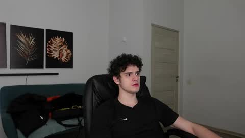 BRAD HOLLOWAY online show from 04/05/26, 04:26