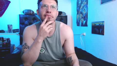 brad hot boy online show from 12/13/24, 02:21