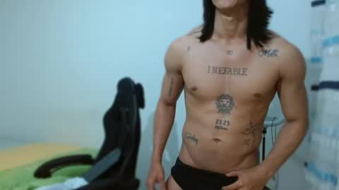 Snapshot of brad_wesley__ chatting on 09/19/25, 06:48 Brad online show from 09/19/25, 06:48