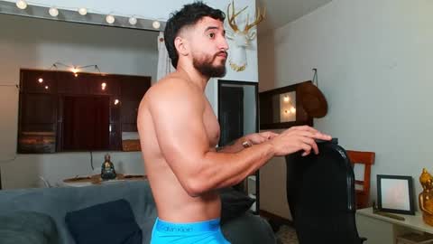 Bradley Martinez online show from 02/03/25, 10:54