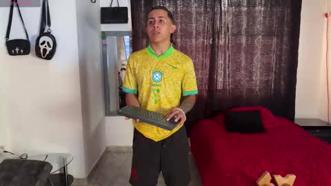 Bradley Strong online show from 02/17/26, 07:53