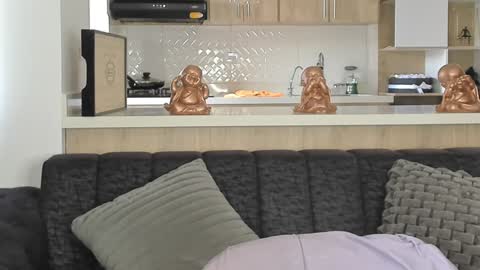 bradleymartin7 online show from 01/18/25, 06:53