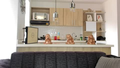 bradleymartin7 online show from 02/02/25, 07:04