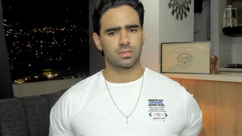 bradleymartin7 online show from 12/04/25, 11:35